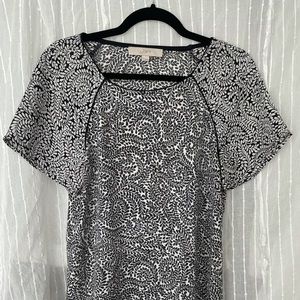 Anne Taylor Loft Short Sleeve Blouse